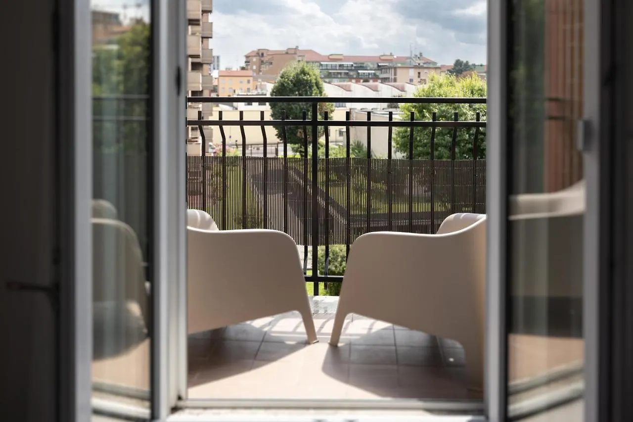 *Art Design Apartment Milano* Italy